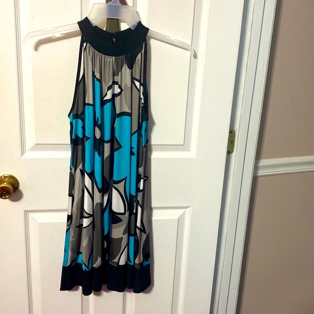 GERI C./ New York ladies sleeveless swing style dress; size: Small